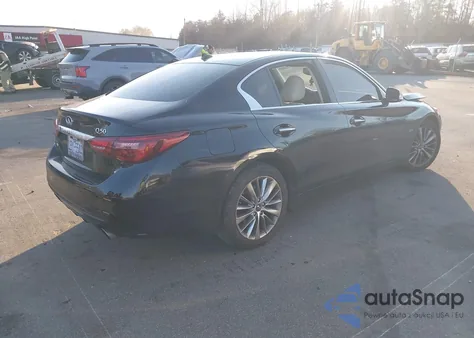2018 Infiniti Q50 2.0T Luxe z USA, uszkodzony, nr VIN JN1CV7AR8JM280073